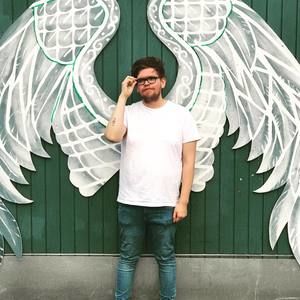 Meet your Posher, Corbin